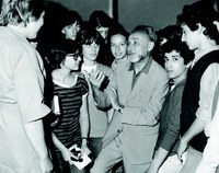 Primo Levi e studenti 1961